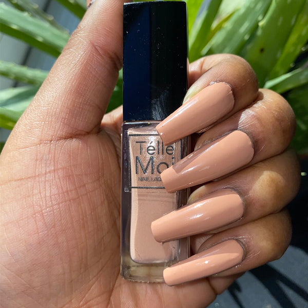 Telle Moi Polish - Ada Bloom.